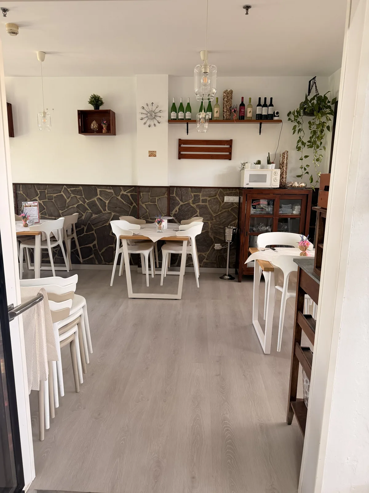 Fachada y exterior del restaurante
